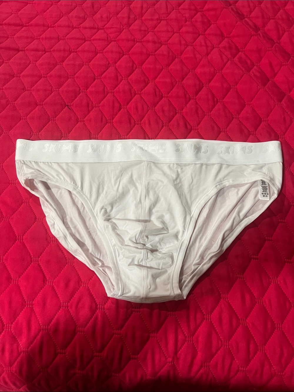 SKIMS Men's White Cotton Briefs. NWOT